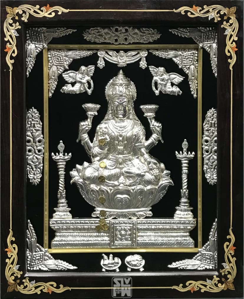Lakshmi Pure Silver 18"x22"