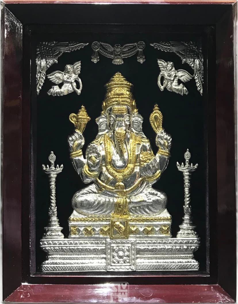 Ganesha Silver With Gold Plating 15"x19"