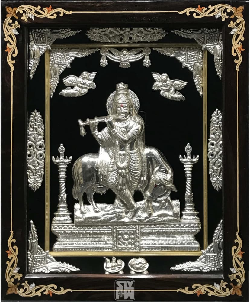 Krishna Plain Silver 18"x22"